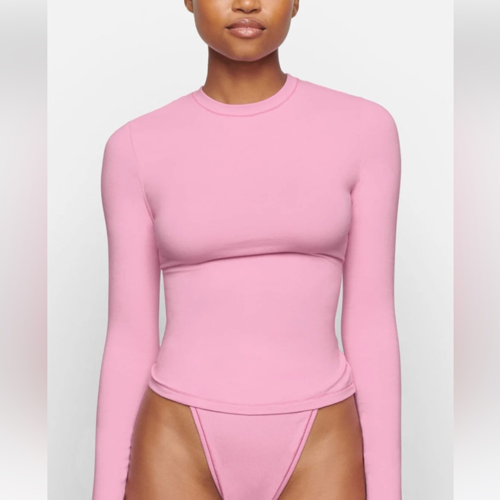 SKIMS Bubble Gum